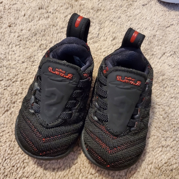 Baby air jordans - Picture 1 of 2